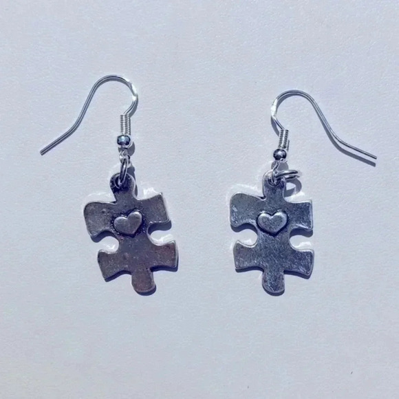 Silver Puzzle Piece Autism Awareness Earrings NWT - Picture 2 of 3